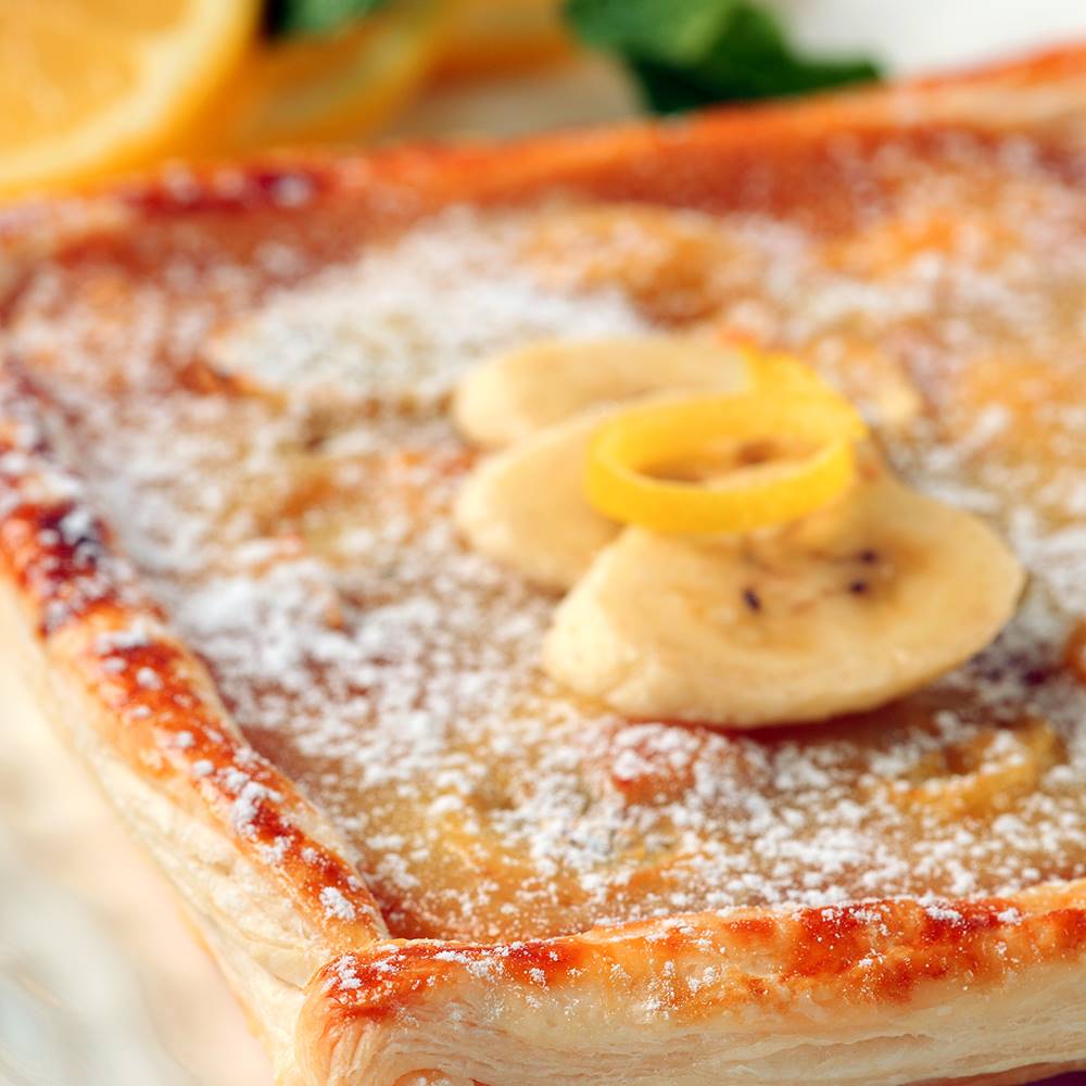 Custard Banana Square (Serves: 4)