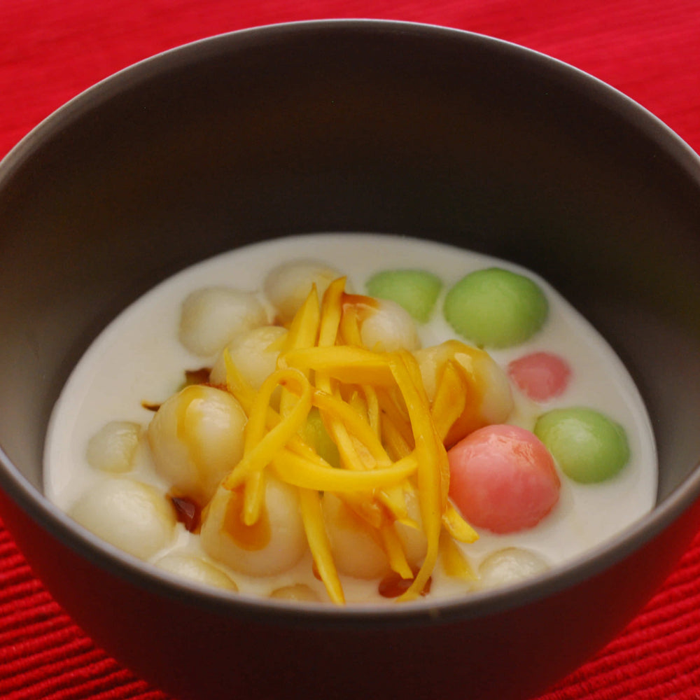 Rainbow Pearls in Santan and Gula Melaka (Serves: 8)